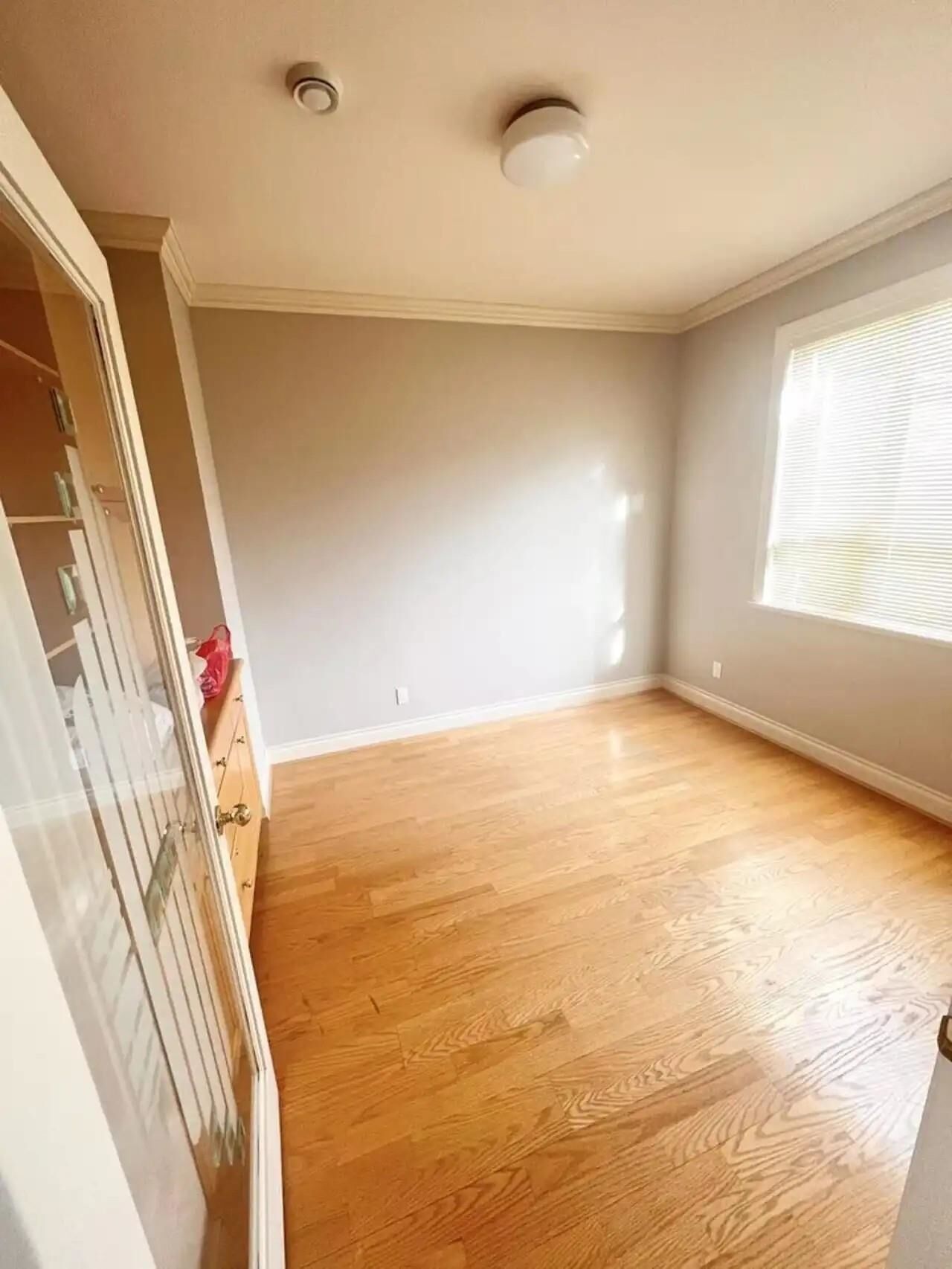 Property Photo:  7871 Eperson Road  BC V7C 2K5 