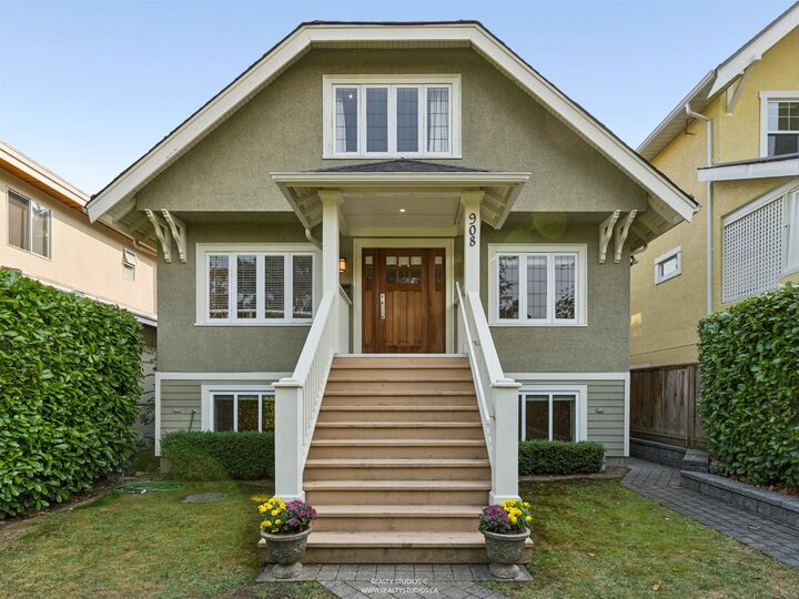 908 W 21st Avenue — photo 1