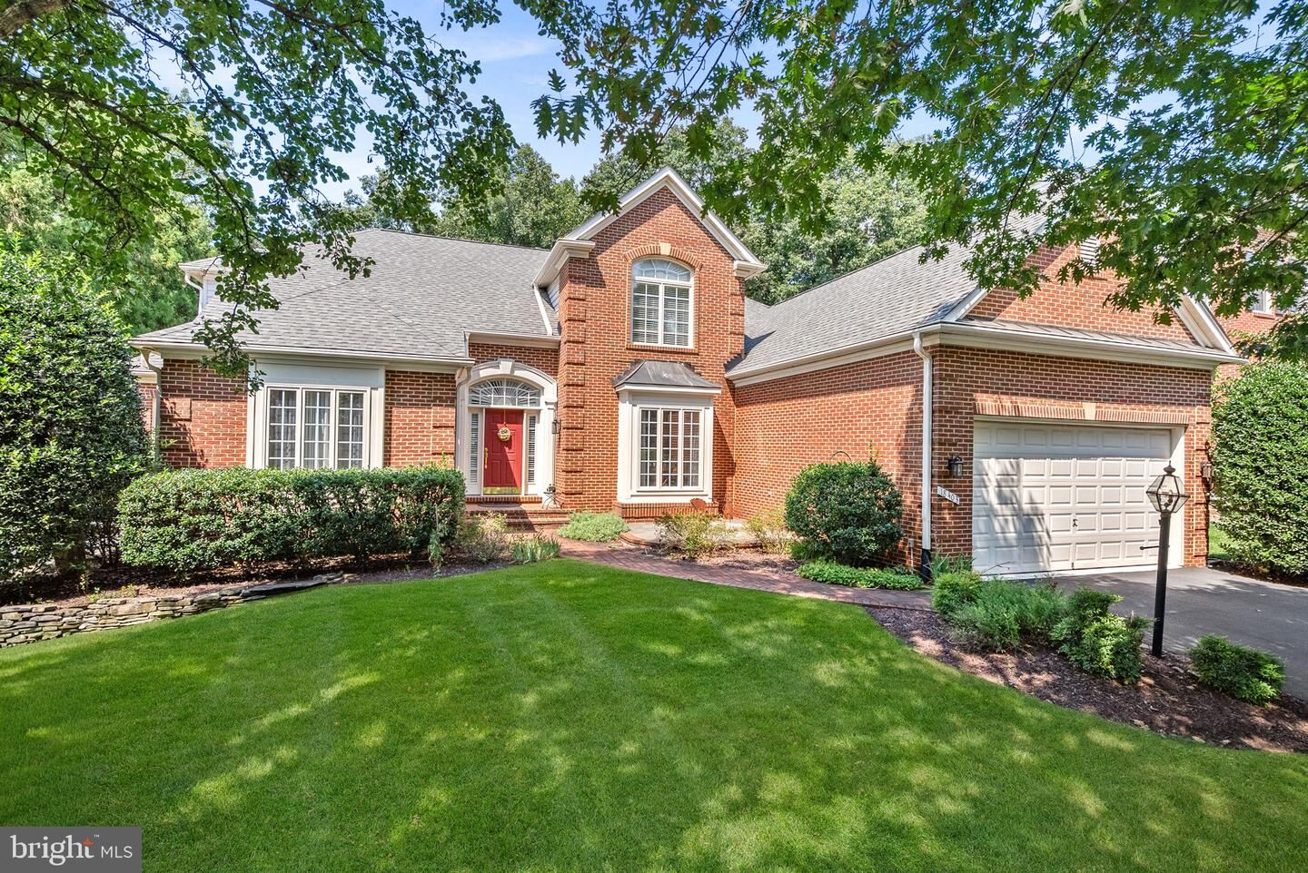 Property Photo:  18403 Kingsmill Street  VA 20176 