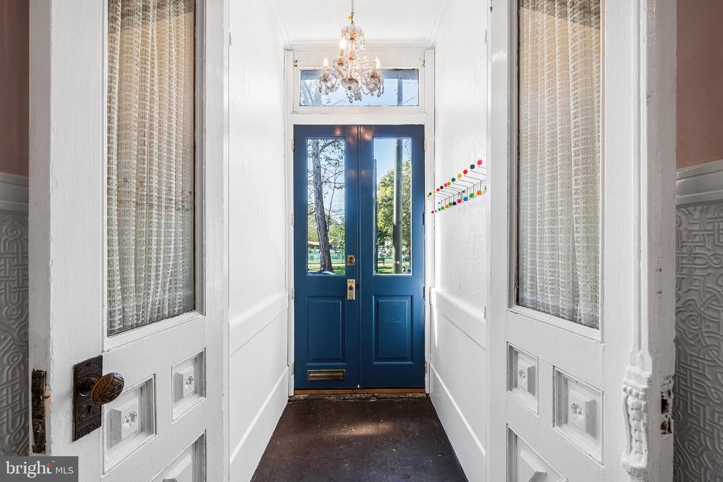 Property Photo:  329 Tasker Street  PA 19148 