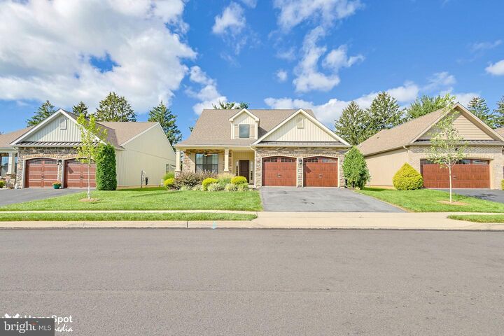 Property Photo:  3551 Daylily Drive  PA 18049 