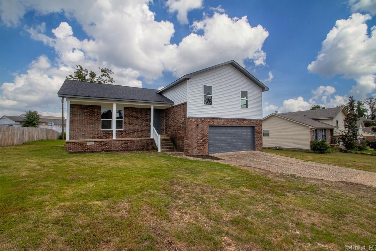 Property Photo:  5 Ludington Cove  AR 72227 