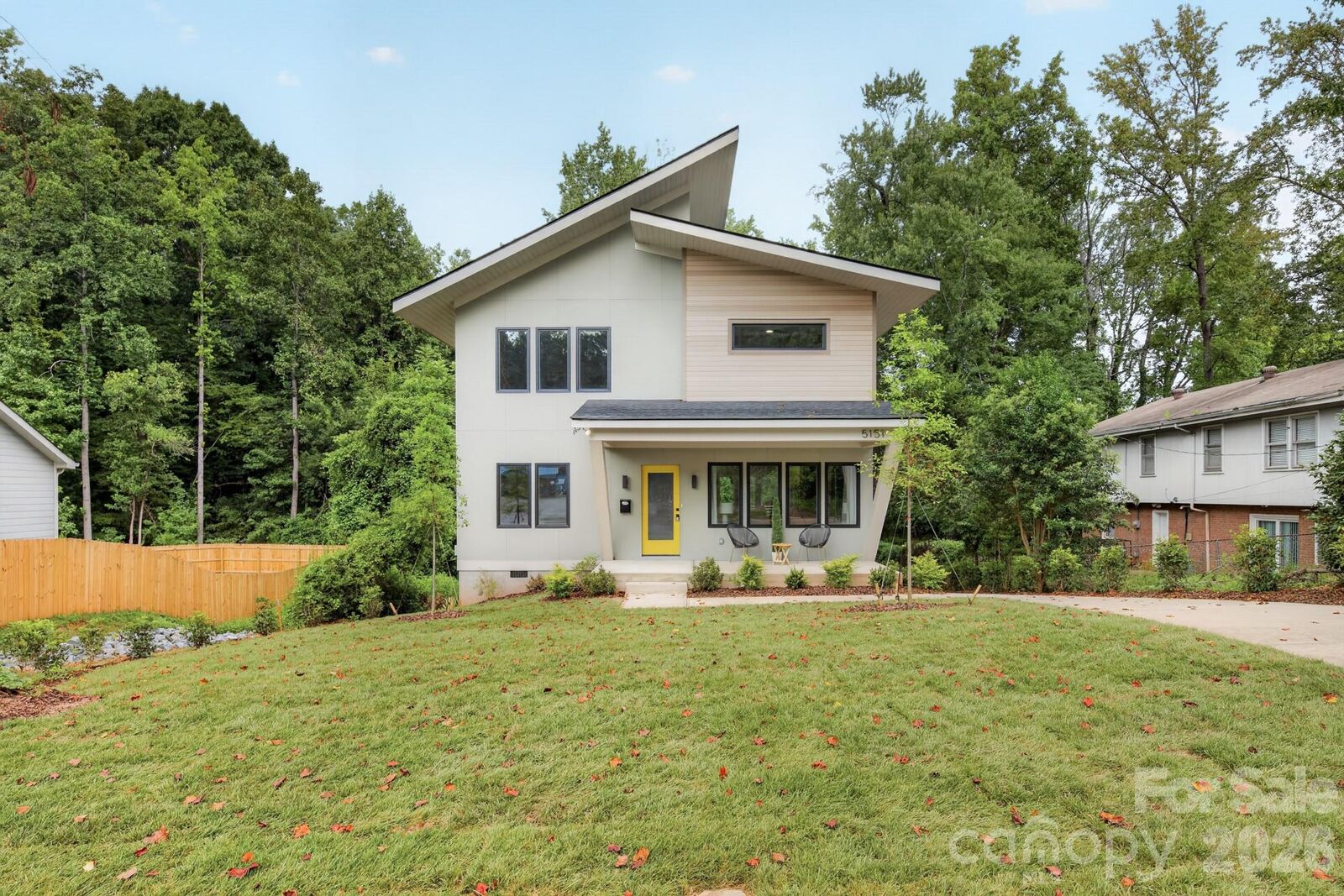 Property Photo:  5151 Grafton Drive  NC 28215 