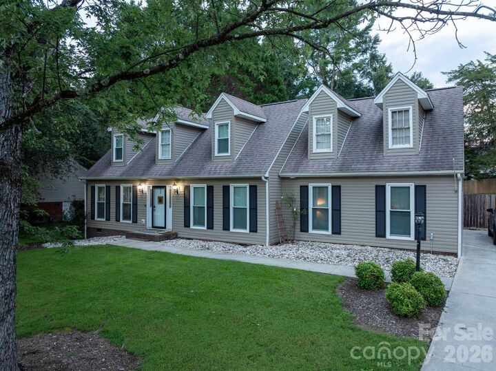 Property Photo: 922 Plantation Drive NC 28645