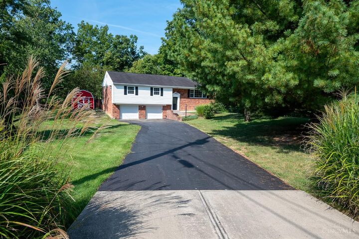 Property Photo: 5447 S Garrett Drive OH 45150