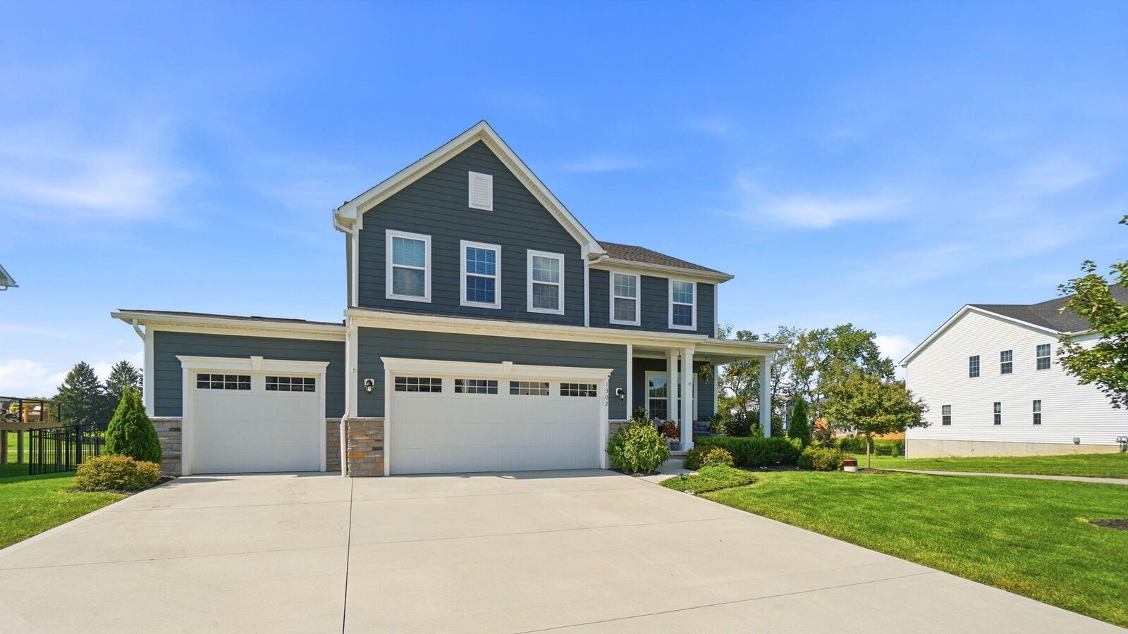 Property Photo:  1302 Clover Street  OH 43074 