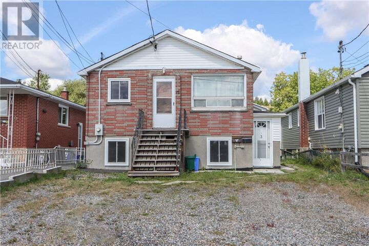 17 Landsend Street — photo 1