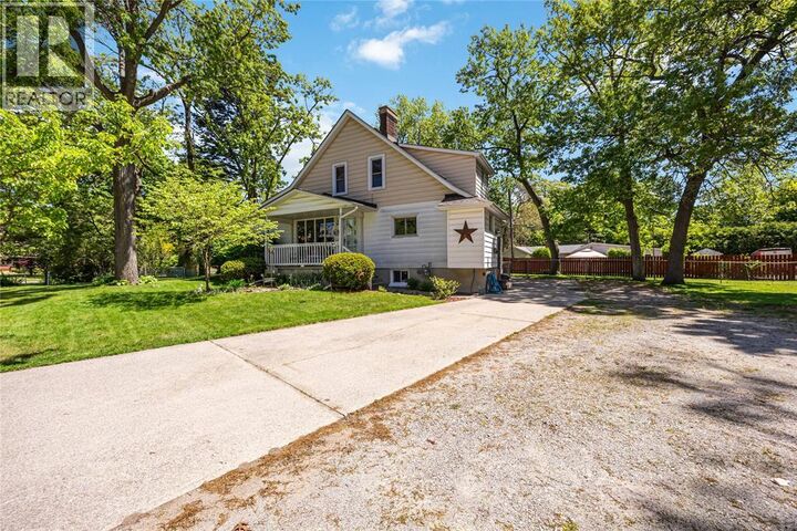 Property Photo:  1576 Mallah Drive  ON N7V 3R5 
