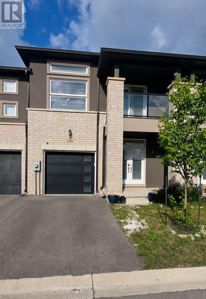 Property Photo: 138 Renfrew Trail ON L3C 0K2