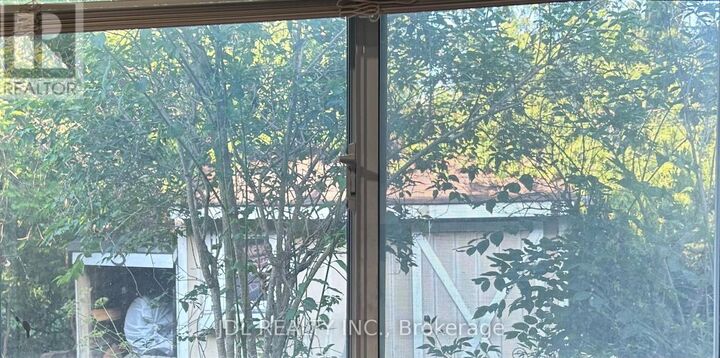 Property Photo: 110 Robinson St Street ON L3P 1P1