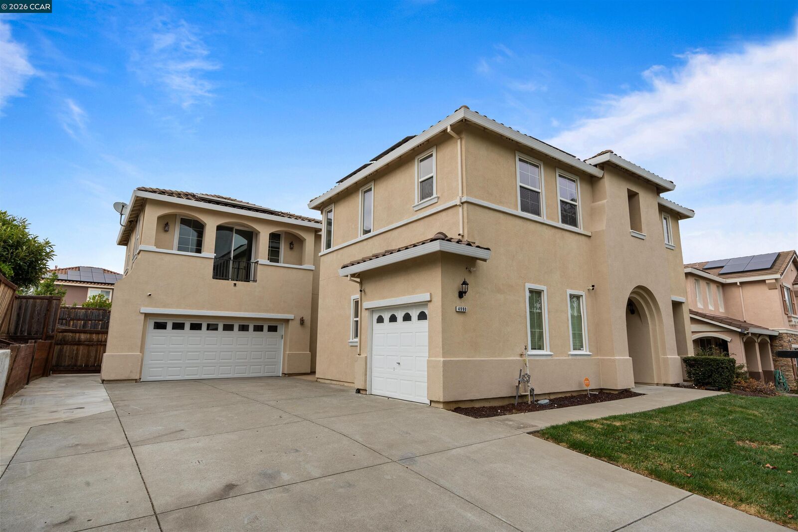 Property Photo:  4990 Ridgefield Cir  CA 94534 