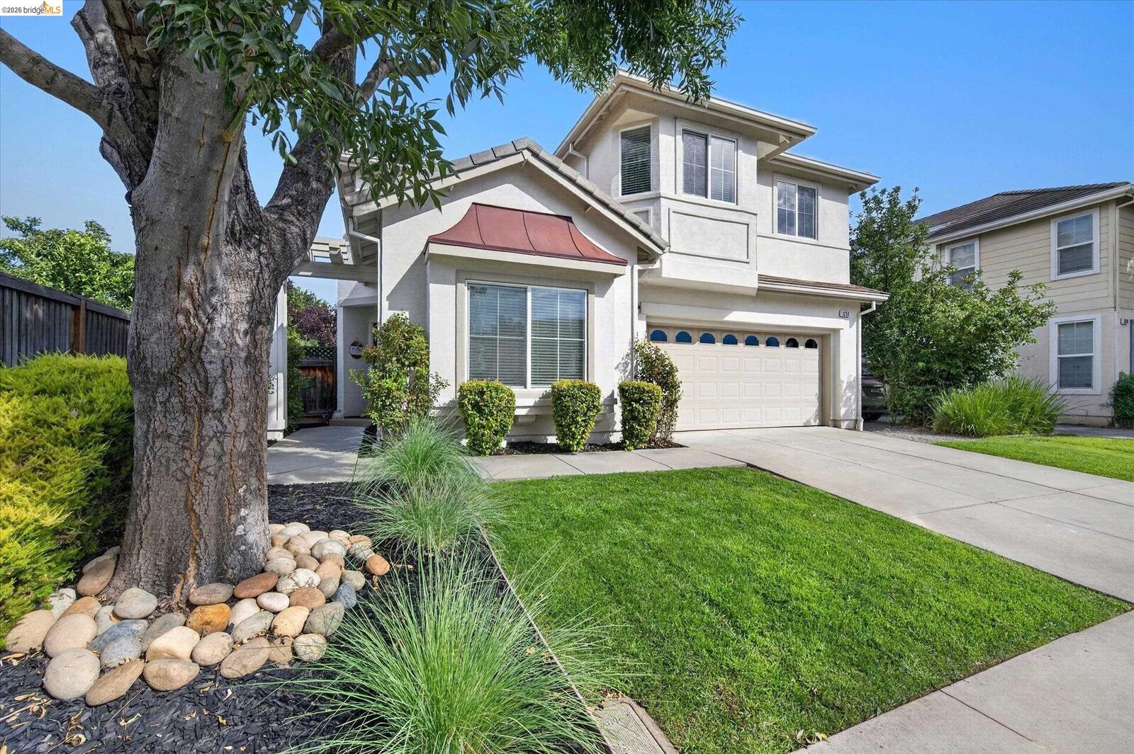 Property Photo: 1250 Picadilly Ln CA 94513