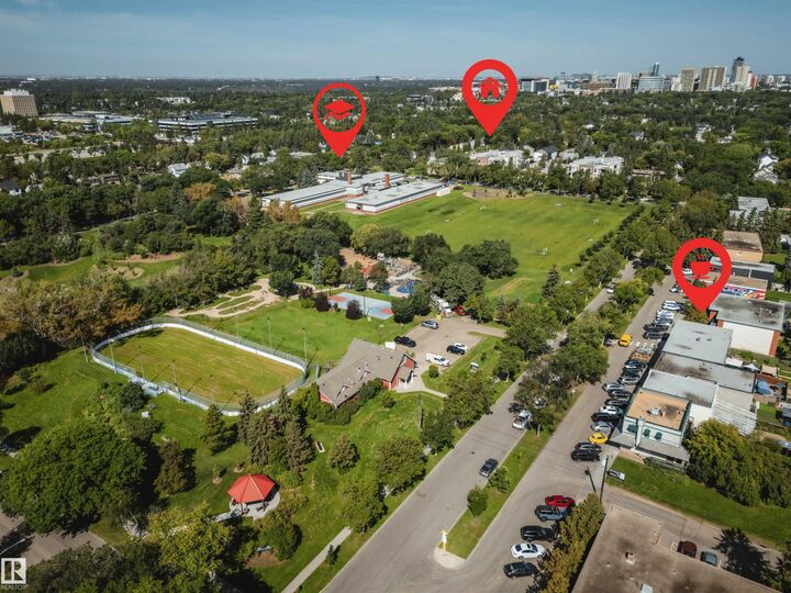 Property Photo:  11140 68 Avenue NW 105  AB T6H 0L4 
