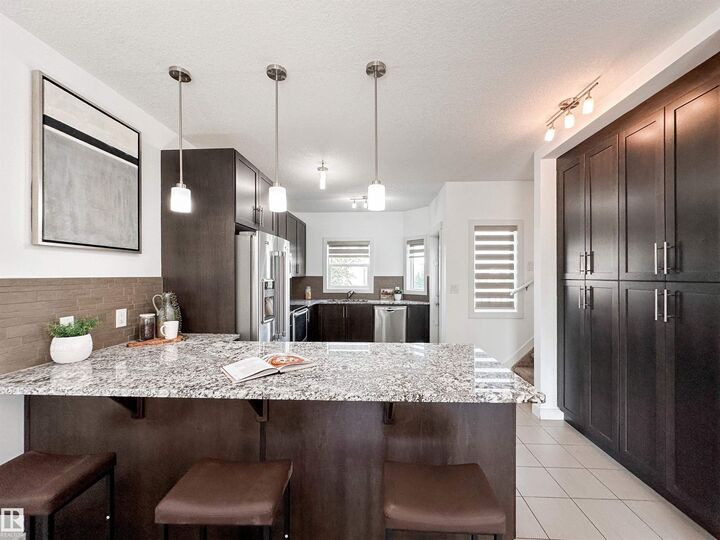 Property Photo:  150 Everitt Dr 11  AB T8N 7R8 