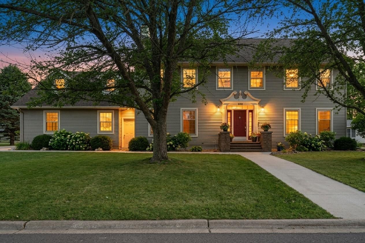 Property Photo:  800 27th Street SW  MN 55912 