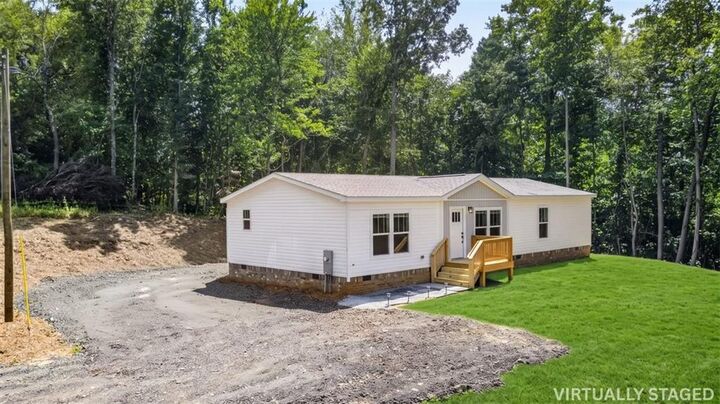 Property Photo:  758 Upper Burris Road  GA 30114 