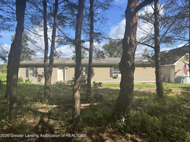 Property Photo:  3148 Tyrrell Road  MI 48867 