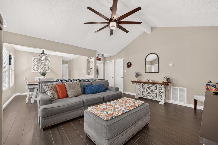 Property Photo:  6306 Glenhagen Drive  TX 77084 