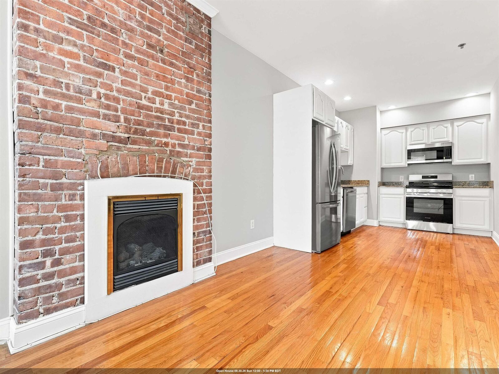 Property Photo: 95 Webster Ave 2F NJ 07307