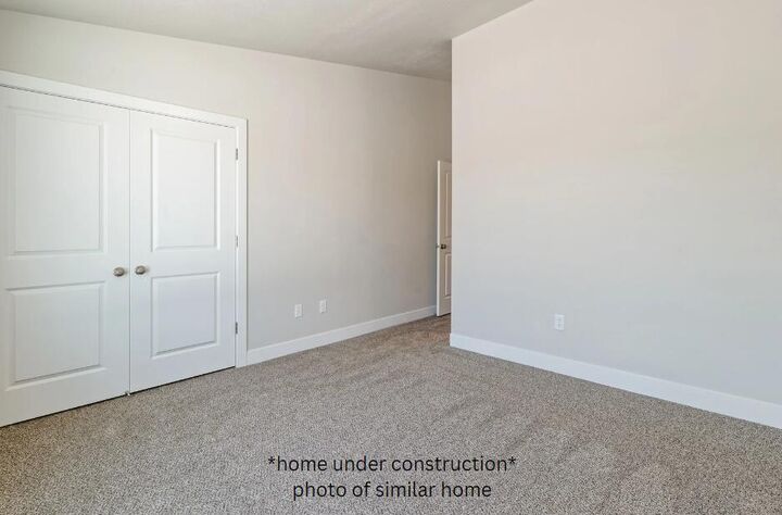 Property Photo:  721 W 2360 N  UT 84721 