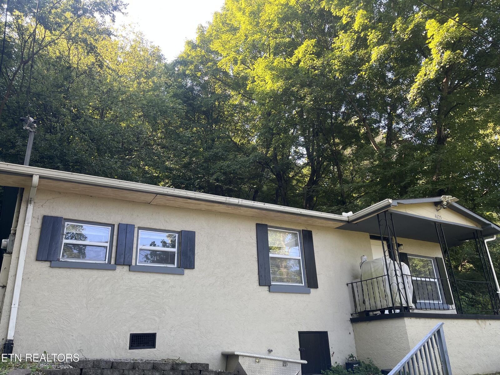 Property Photo:  4625 Carver Rd  TN 37918 