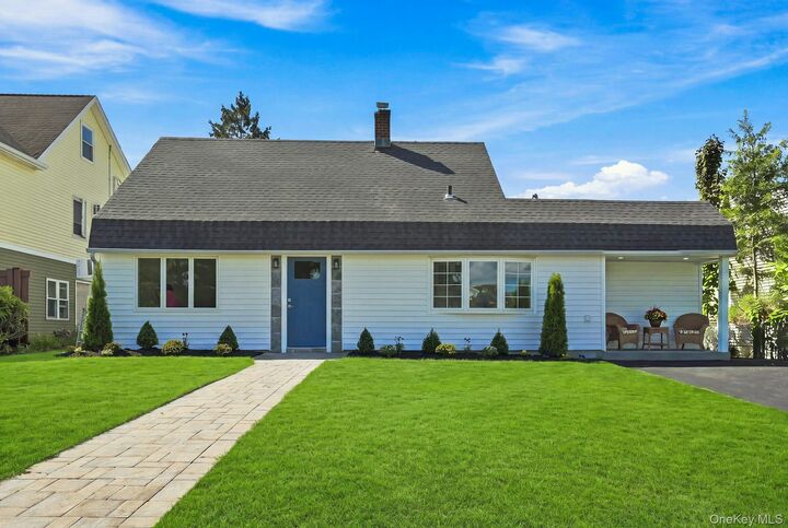 Property Photo:  26 Birch Lane  NY 11756 