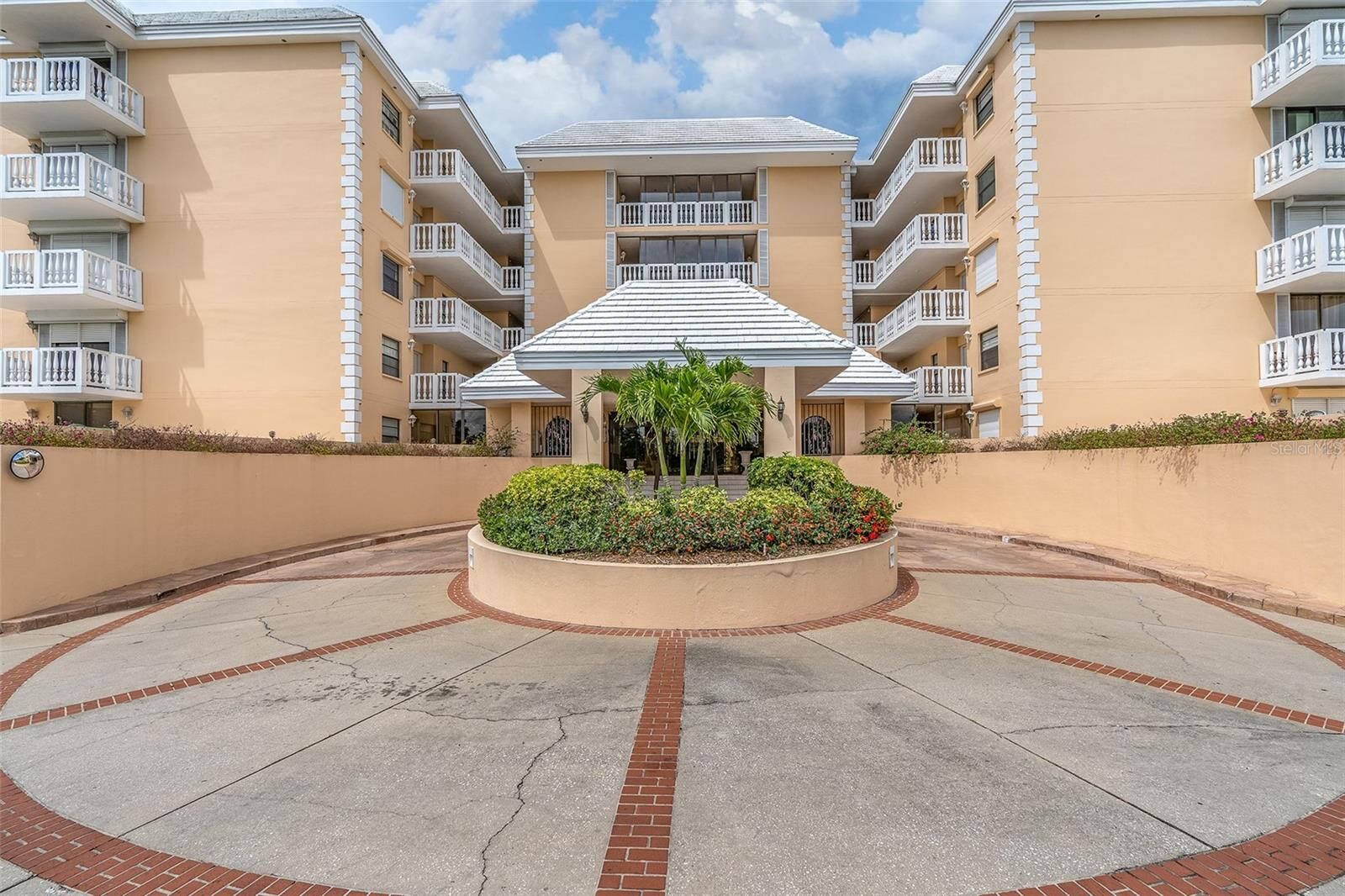 Property Photo:  6500 Sunset Way 308  FL 33706 