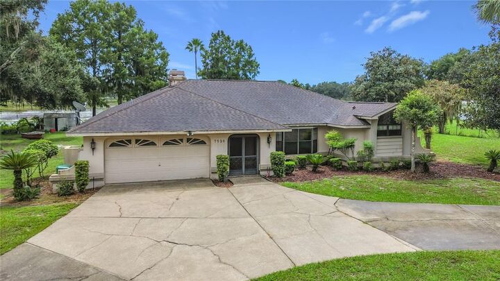 Property Photo:  7520 E Pocono Drive  FL 34450 