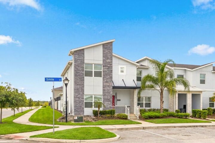 Property Photo:  2961 Simile Street  FL 34746 