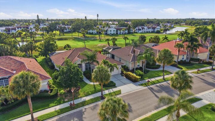 Property Photo:  401 Marsh Creek Road  FL 34292 