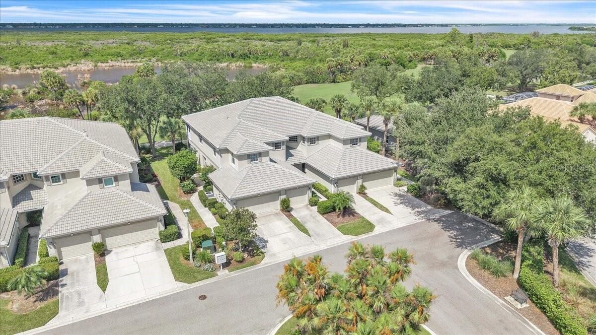 Property Photo: 3303 Grand Vista Court 101 FL 33953