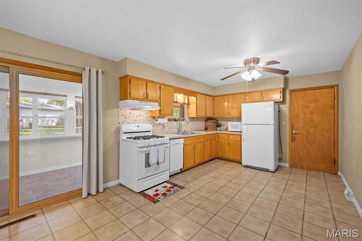 Property Photo:  105 Liberty Drive  IL 62226 