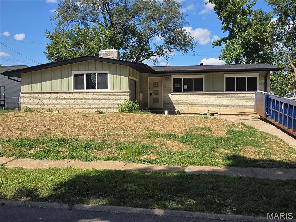 Property Photo: 10805 Ridgecrest Drive MO 63074