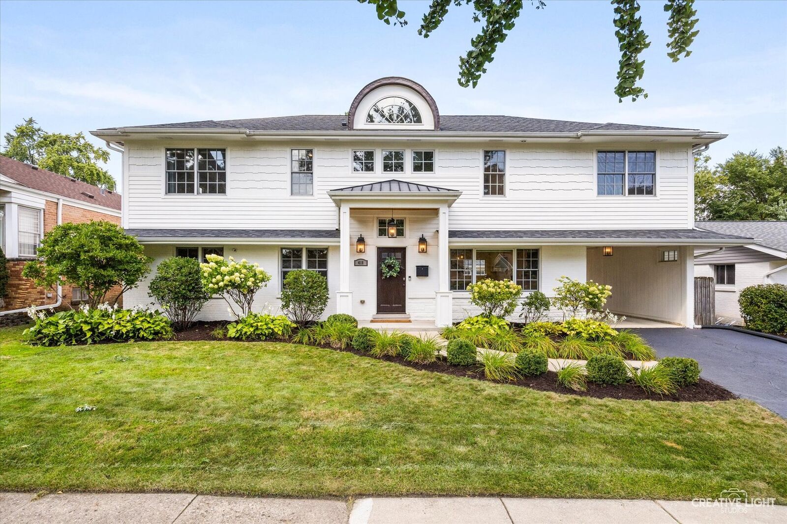 Property Photo: 418 Austin Street IL 60515