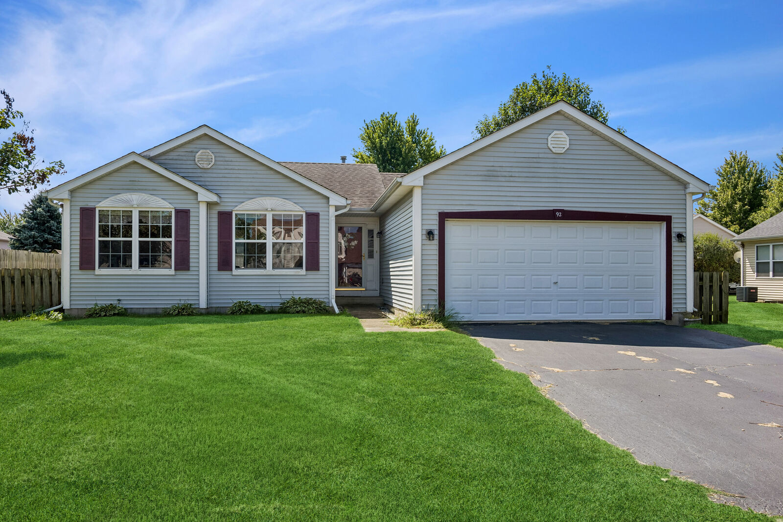 Property Photo: 92 Prairiefield Avenue IL 60112
