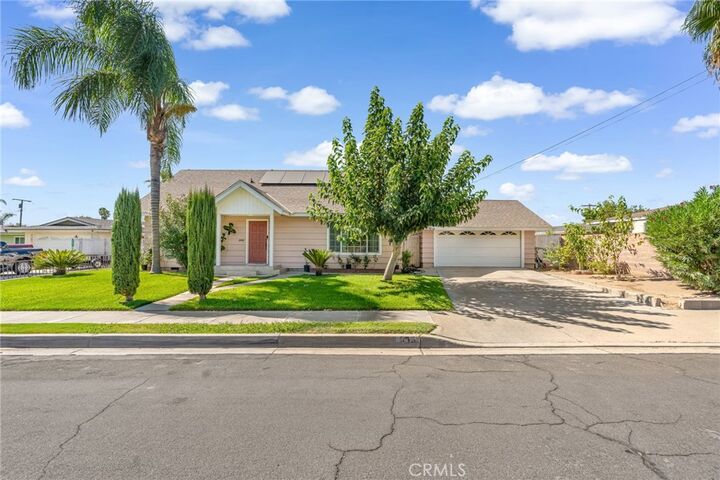 Property Photo:  535 E Valencia Street  CA 92376 