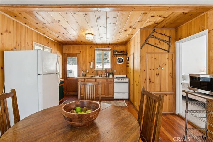 Property Photo: 27260 Little Bear Road CA 92317