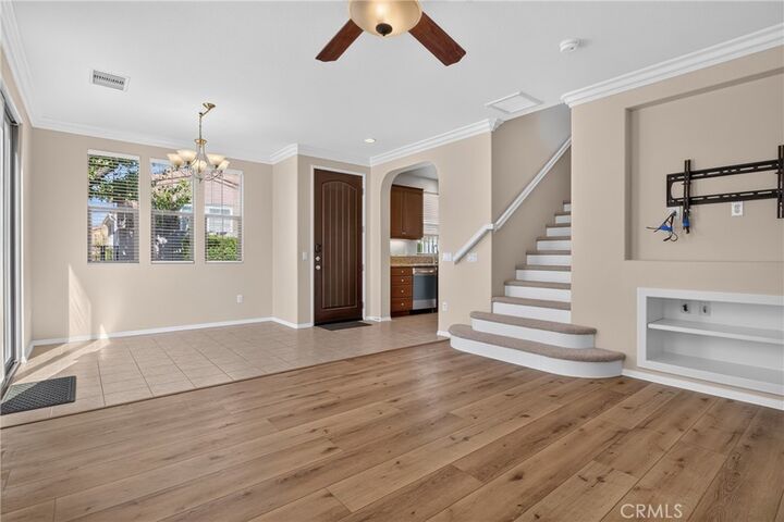 Property Photo: 20116 Livorno CA 91326