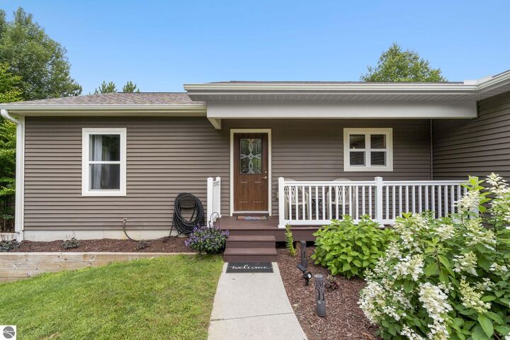 Property Photo: 3250 Tamara Circle MI 49637