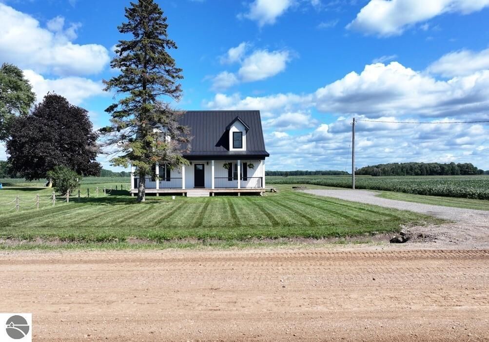Property Photo: 7632 N Wise Road MI 48617