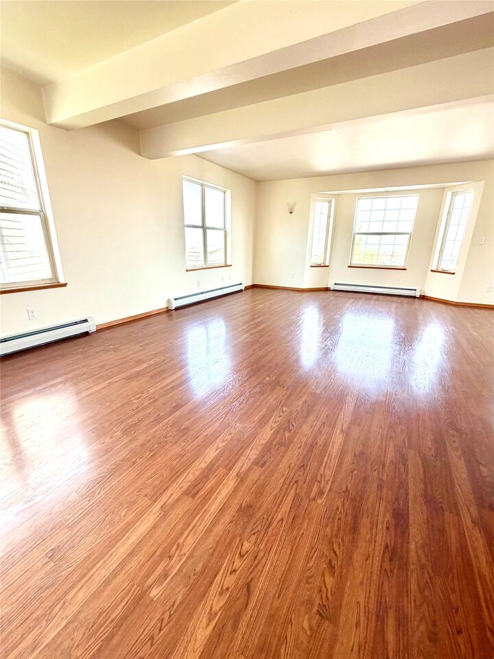 Property Photo: 25 Starbuck Court MT 59601