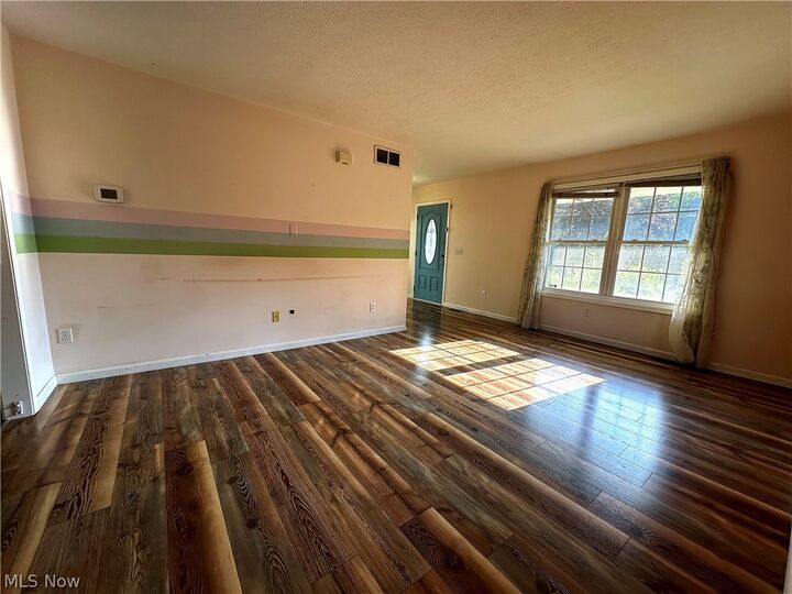 Property Photo: 286 Wildwood Avenue OH 44320