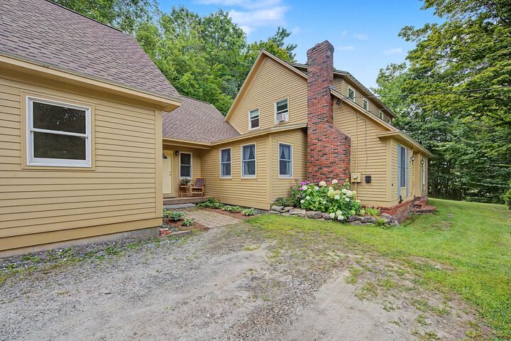 Property Photo:  52 Chase Street  NH 03782 