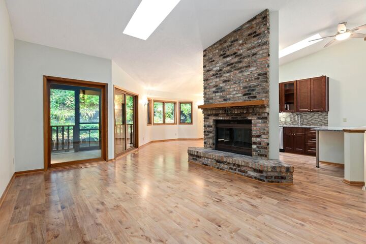 Property Photo:  5546 Village Drive  MN 55439 