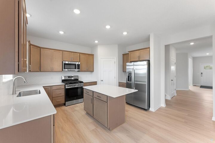 Property Photo: 425 James Parkway MN 55054