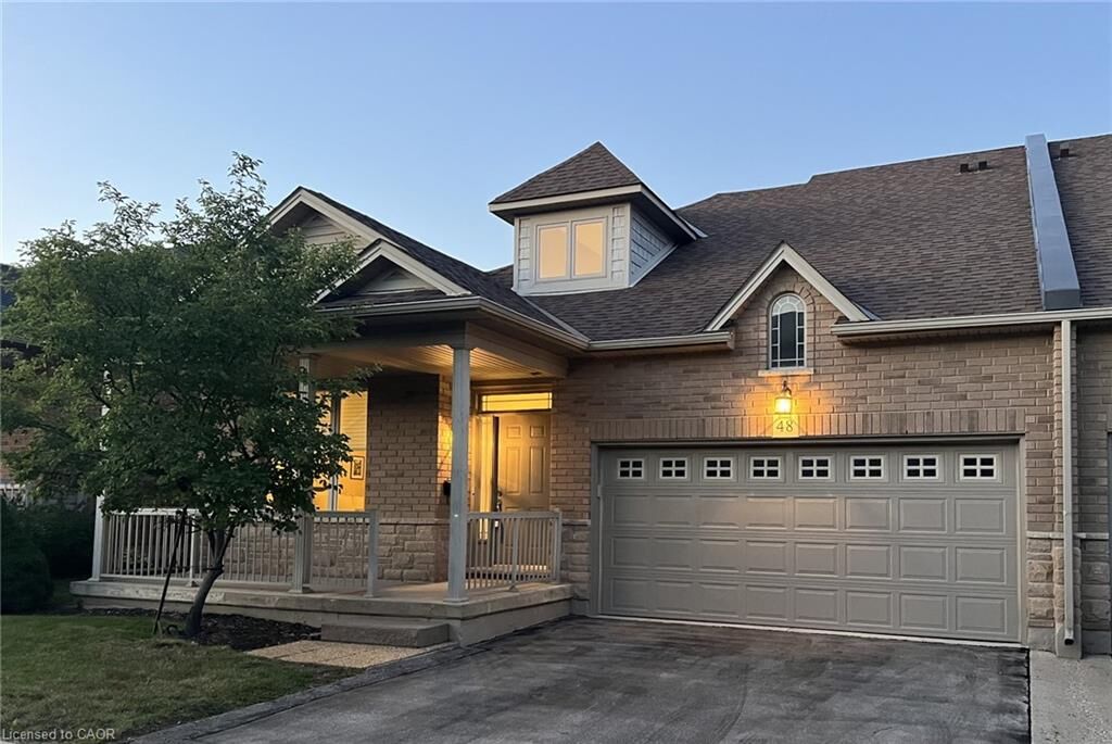 Property Photo:  2165 Itabashi Way 48  ON L7M 0A2 