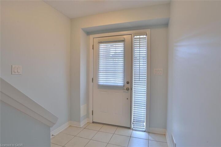 Property Photo:  27 Sportsman Hill Street  ON N2P 0J2 