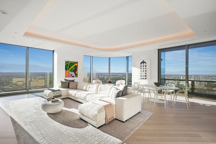 Property Photo:  1 Dalton St 5801  MA 02199 