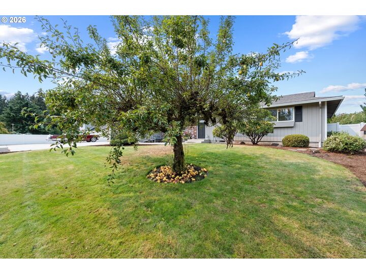 Property Photo: 9800 NE 43rd Ave WA 98665
