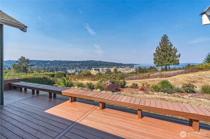 Property Photo:  52  Sea Vista Terrace  WA 98365 